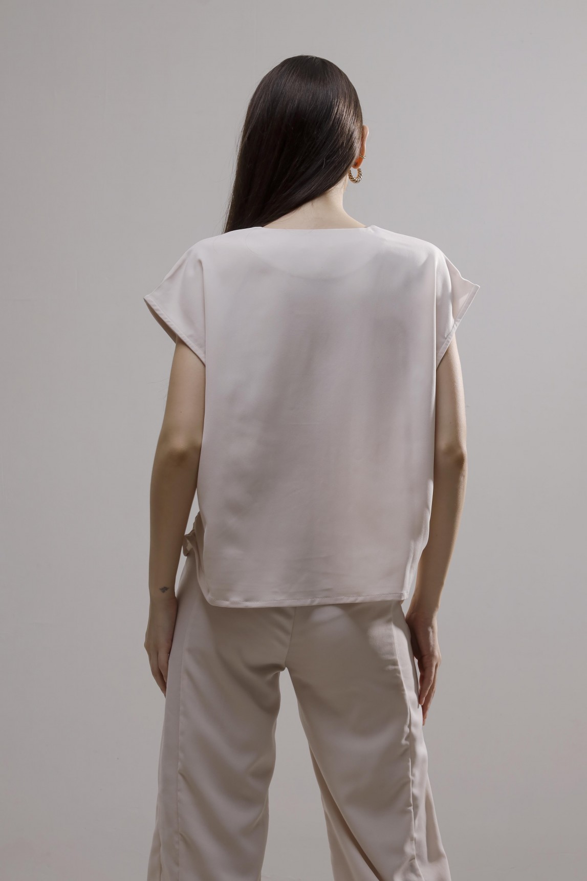 Beth Vest