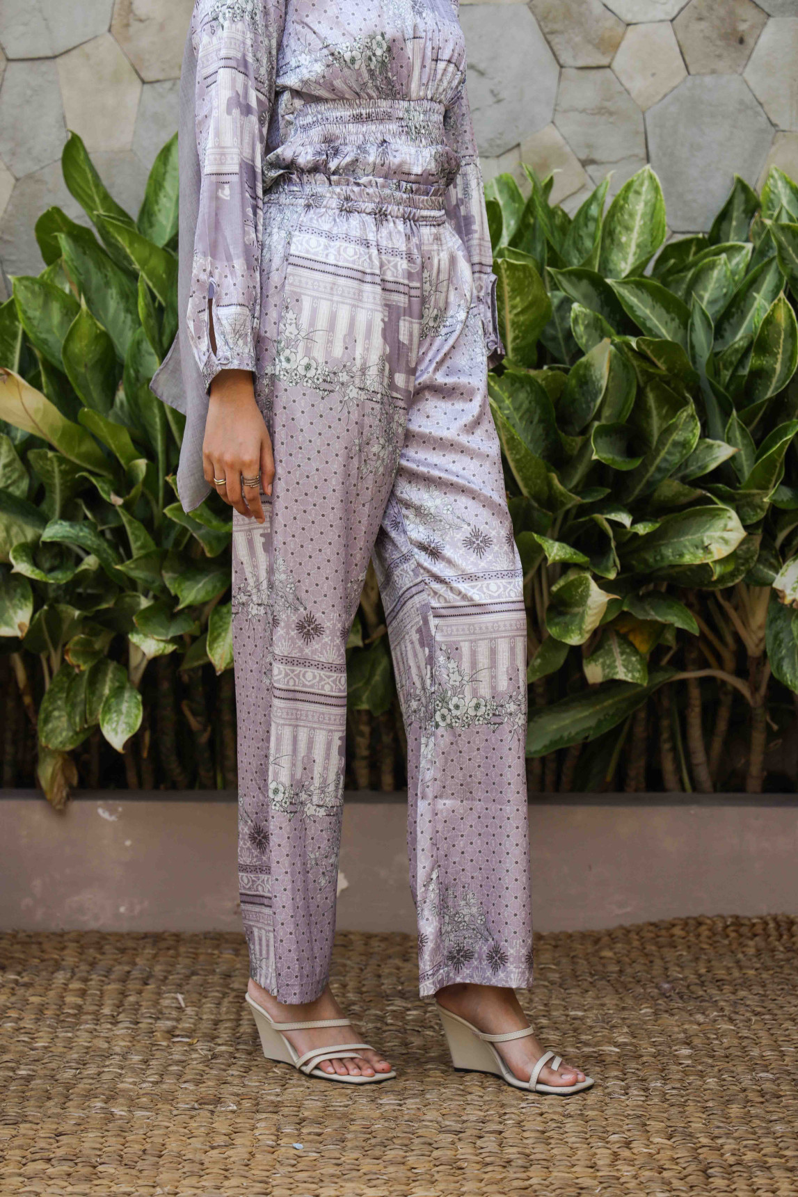 Jahzeel Pants
