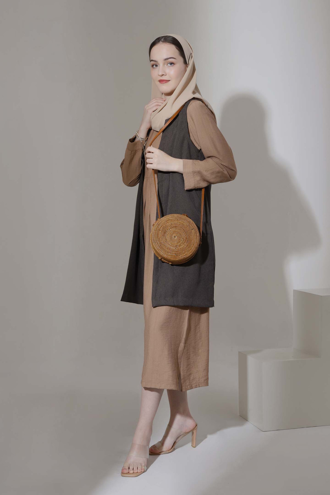 Kinara Dress