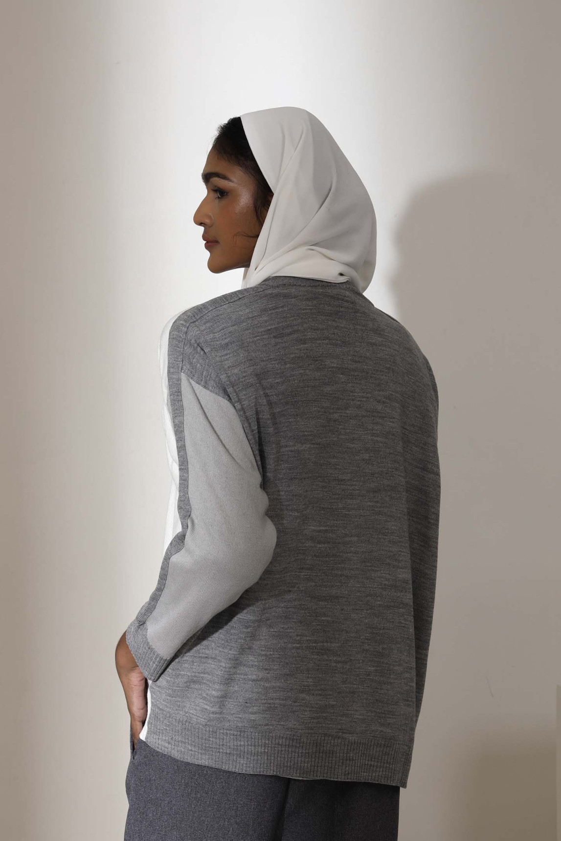 Lamya Cardigan