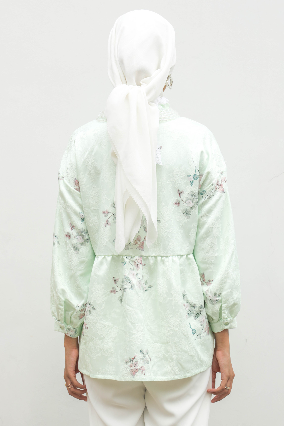 Nashira Blouse