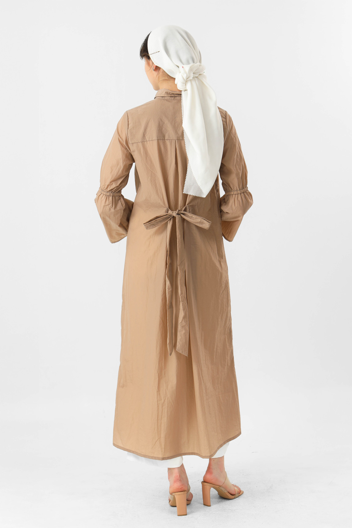 Raniah Cardigan