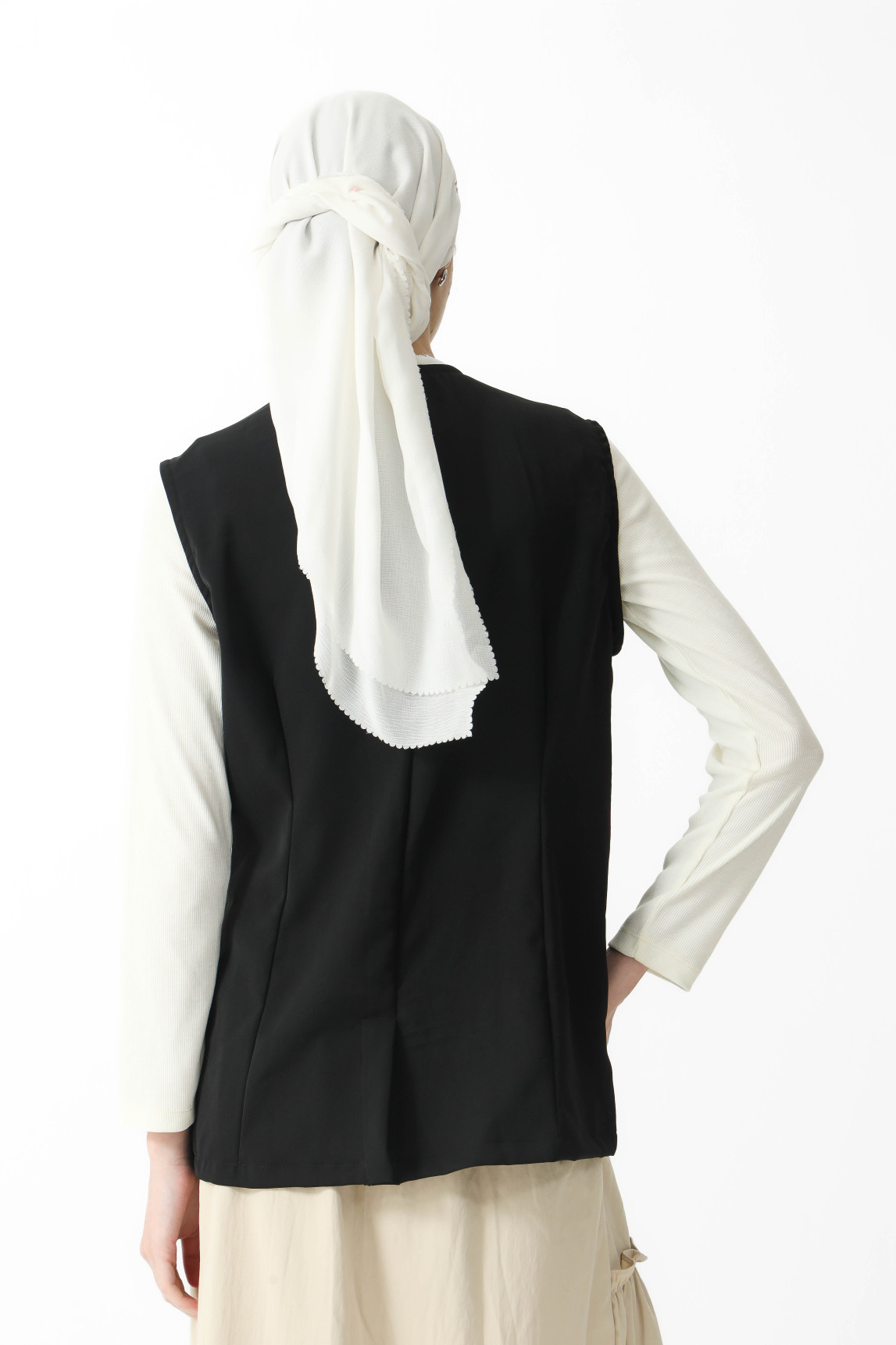 Vonnie Vest